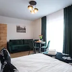 بيت ضيافة Zacisze Zeromskiego