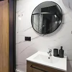 بيت ضيافة Zacisze Zeromskiego