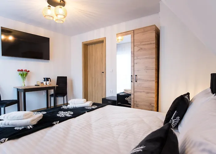 Zacisze Zeromskiego Pensionat 3*