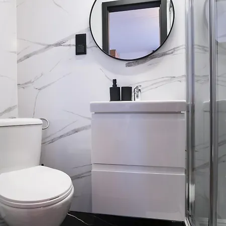 Zacisze Zeromskiego 3* زاكوباني