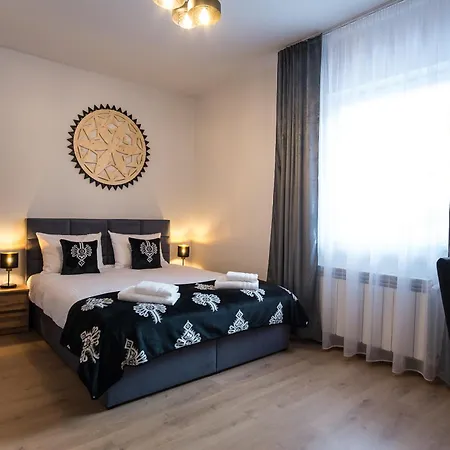 Pensjonat Zacisze żeromskiego 3*