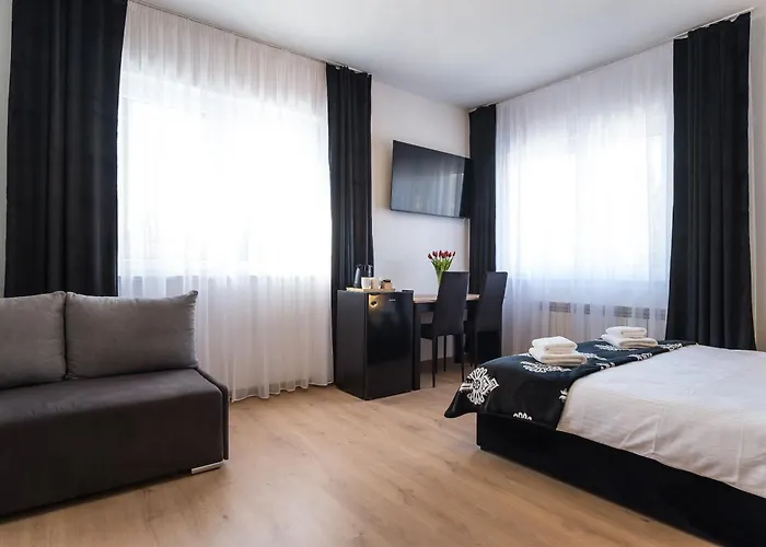 Zacisze Zeromskiego Affittacamere 3*